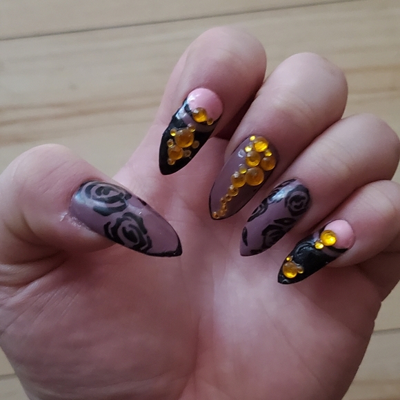 Press on nails "Roses Are Gold Too" - Picture 4 of 6